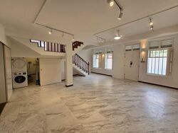 Kim Yam Road (D9), Office #582133801